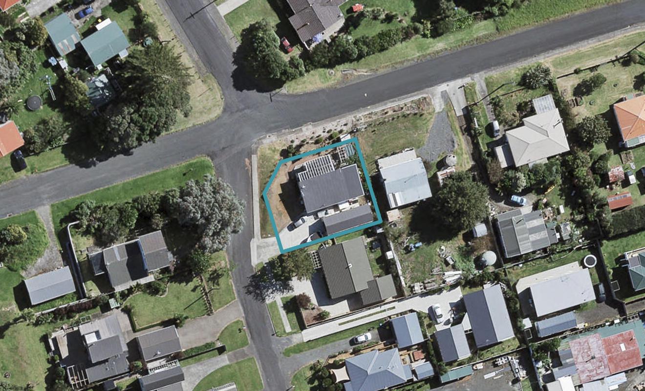 1 First Avenue, Waiuku - Carousel 1