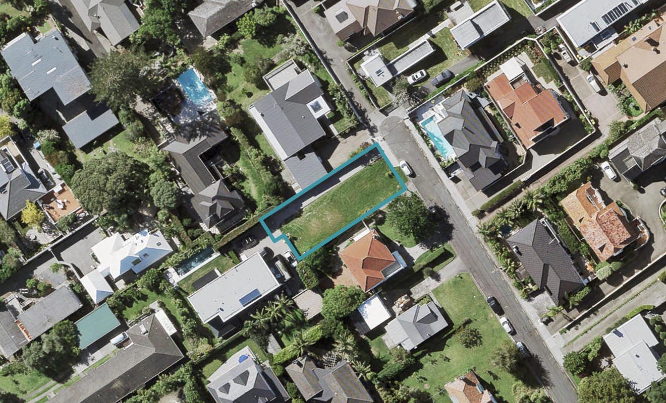 16 William Street, Takapuna, Auckland - Carousel 1