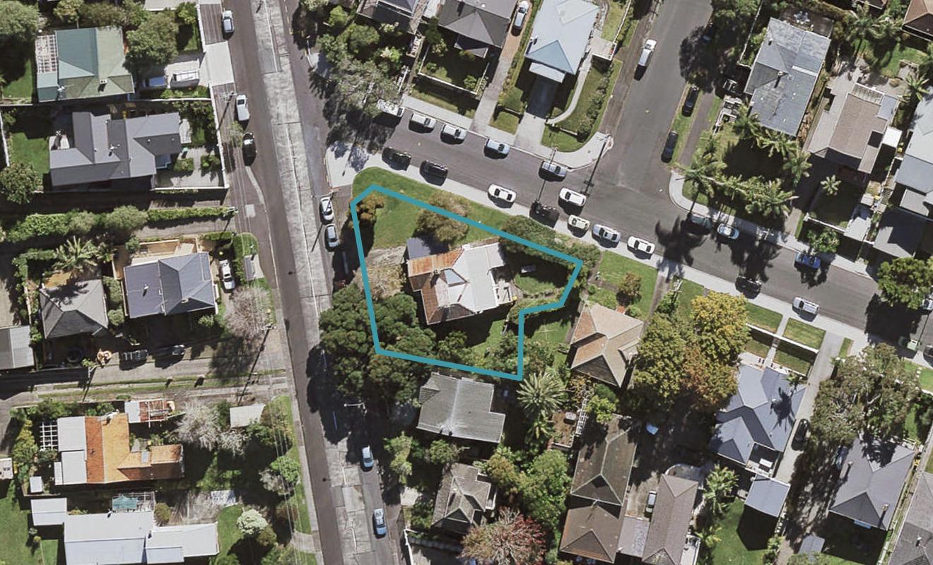 181 Queen Street, Northcote Point, Auckland - Carousel 1