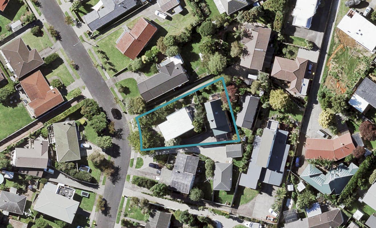 1/12 Sorrel Crescent, Bucklands Beach, Auckland - Carousel 1