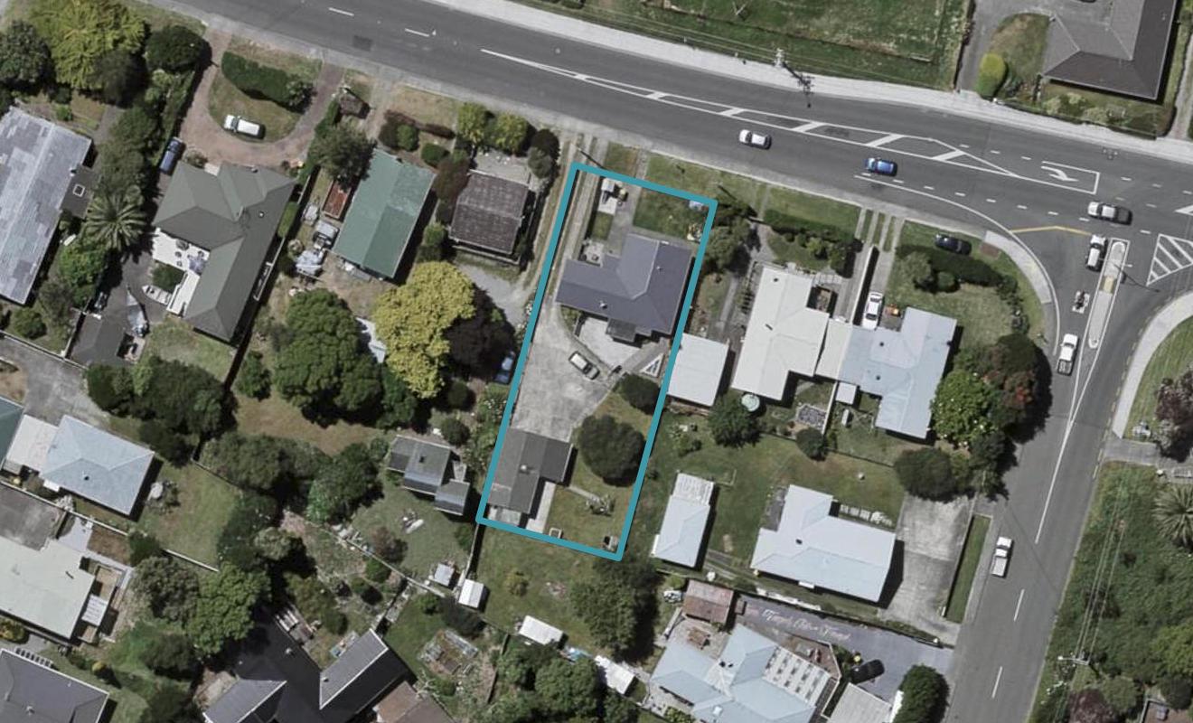 68 Raumati Road, Raumati Beach, Paraparaumu - Carousel 1