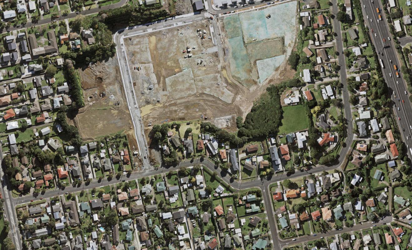 49 Tahepuia Lane, MOUNT WELLINGTON, AUCKLAND - Carousel 1