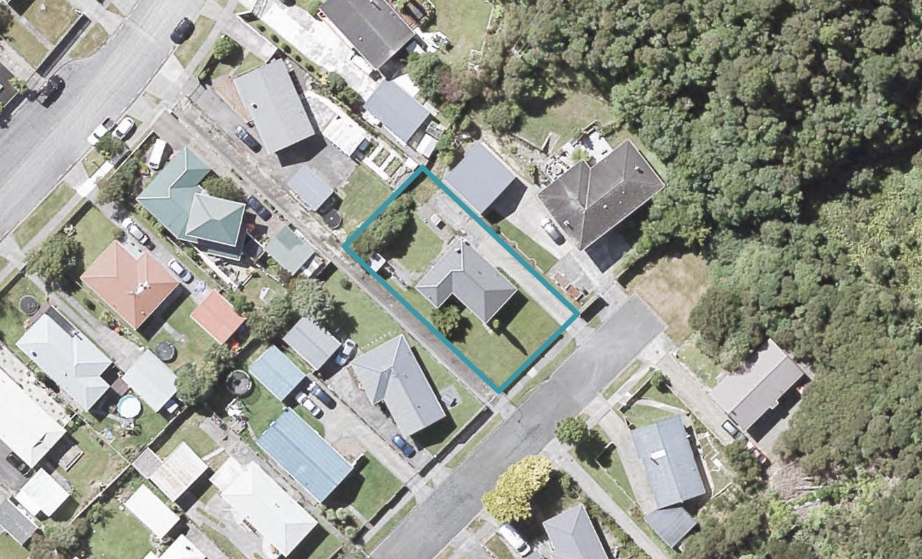 21 Manurewa Grove, Wainuiomata, Lower Hutt - Carousel 1