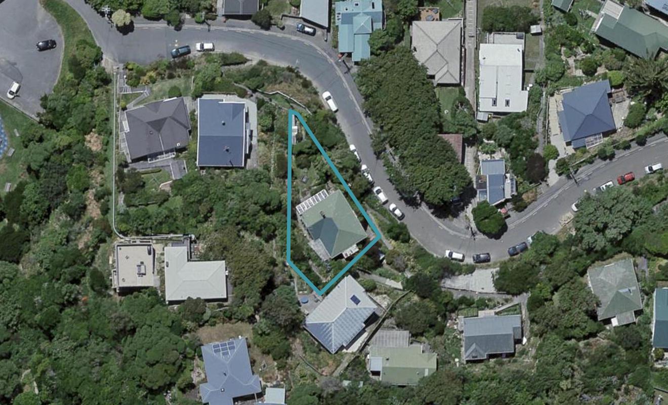 33 Sutherland Crescent, Melrose, Wellington - Carousel 1