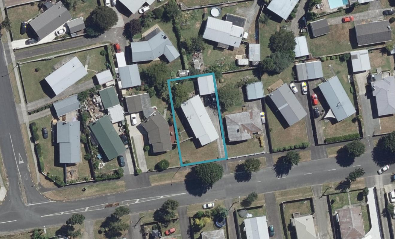 92 Saxbys Road, Deanwell, Hamilton - Carousel 1