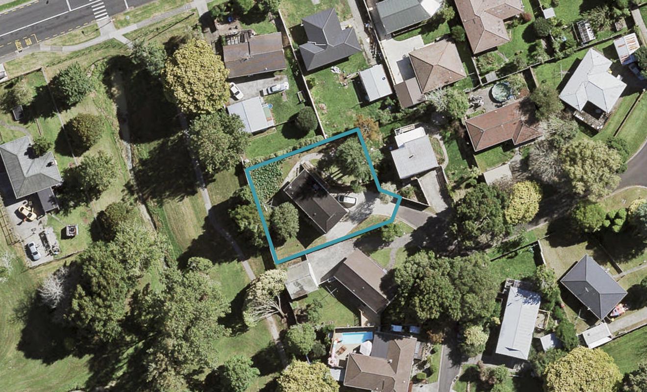 15 Chantal Place, Red Hill, Papakura - Carousel 1