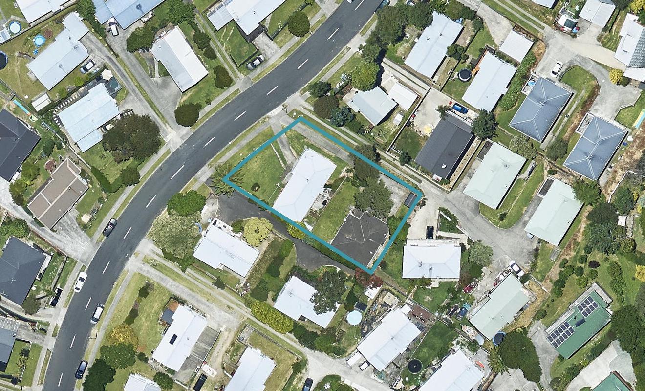39 Meander Drive, Welcome Bay, Tauranga - Carousel 1