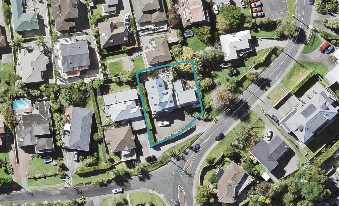 1/66 Lyons Avenue, Murrays Bay, Auckland - Carousel 1