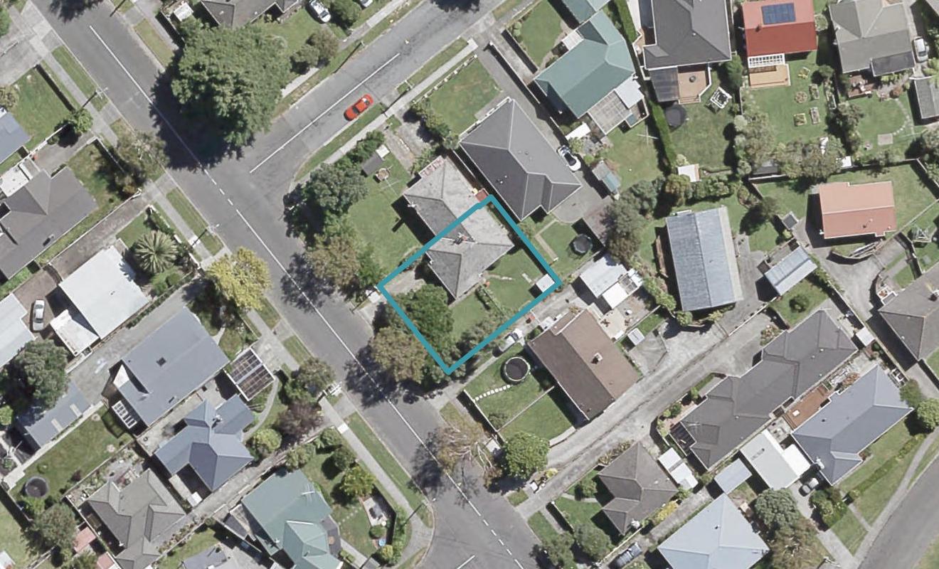 33 Birdwood Road, Waterloo, Lower Hutt - Carousel 1