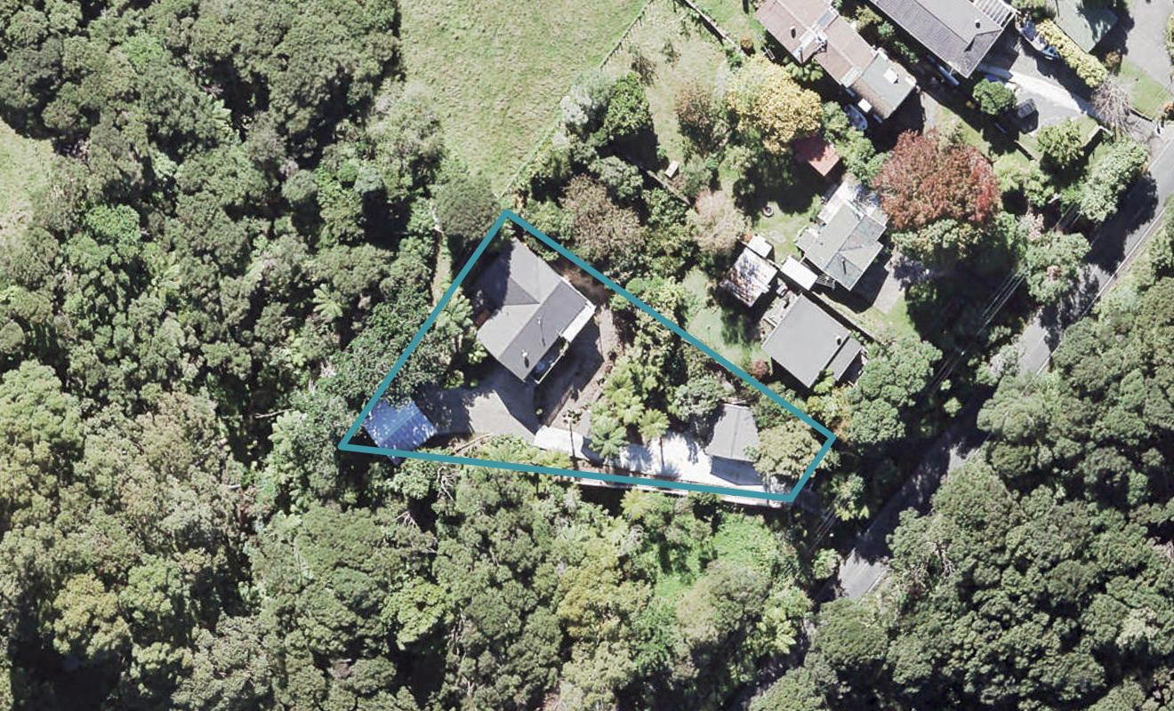 1316 Huia Road, Huia, Auckland - Carousel 1