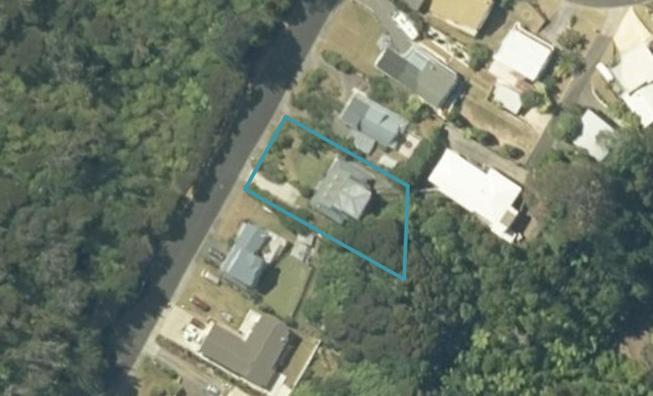 36 Hinemoa Terrace, Tairua, Tairua - Carousel 1