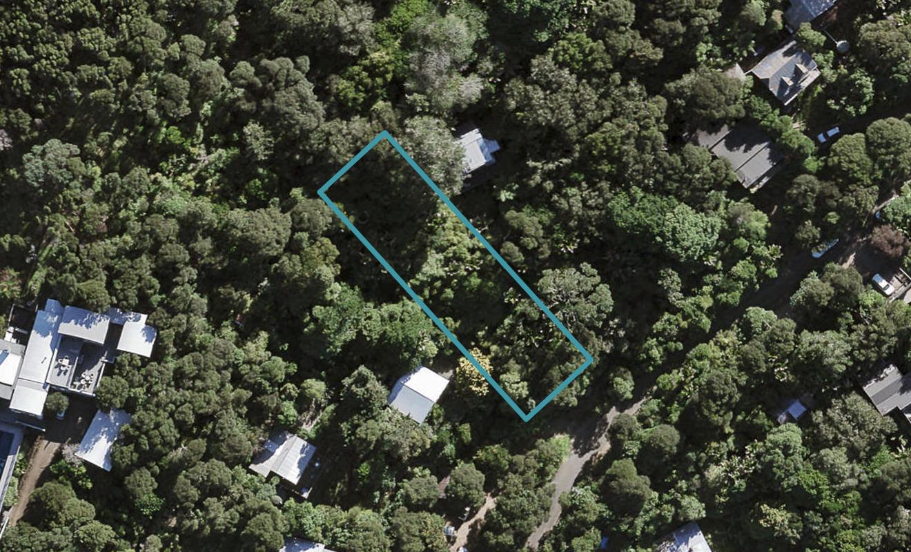 122A Fairview Crescent, Omiha, Waiheke Island - Carousel 1