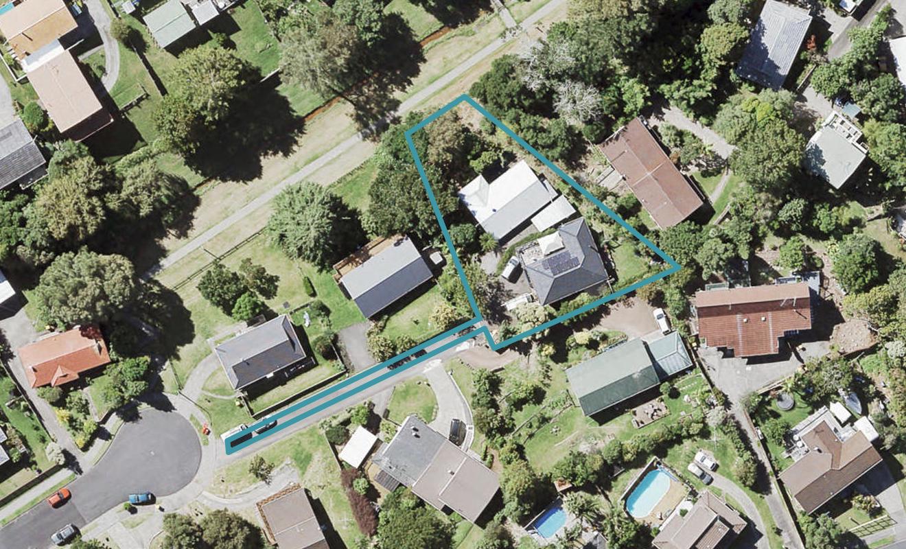 1/16 Mistletoe Place, Browns Bay, Auckland - Carousel 1