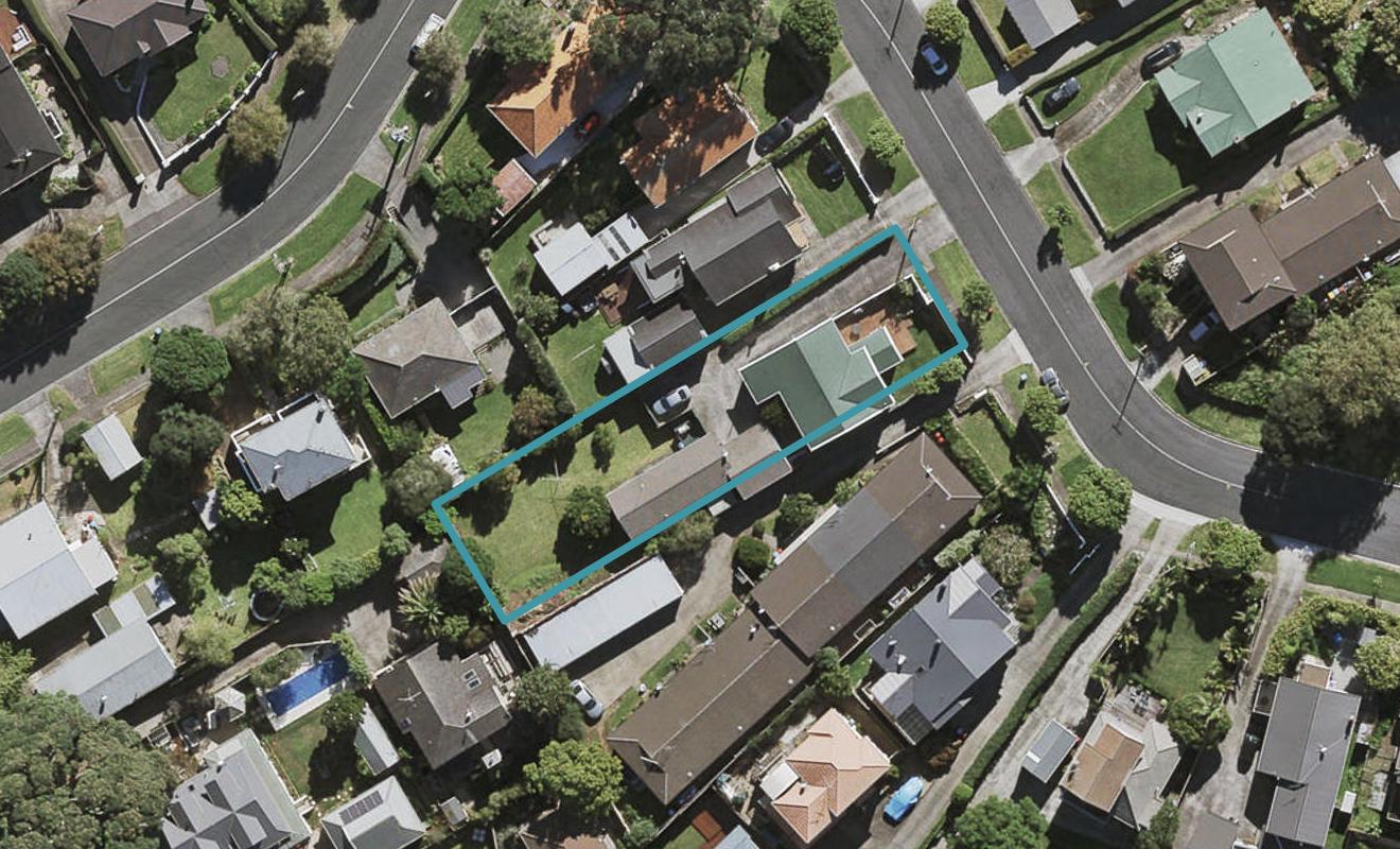 100 Namata Road, One Tree Hill, Auckland - Carousel 1