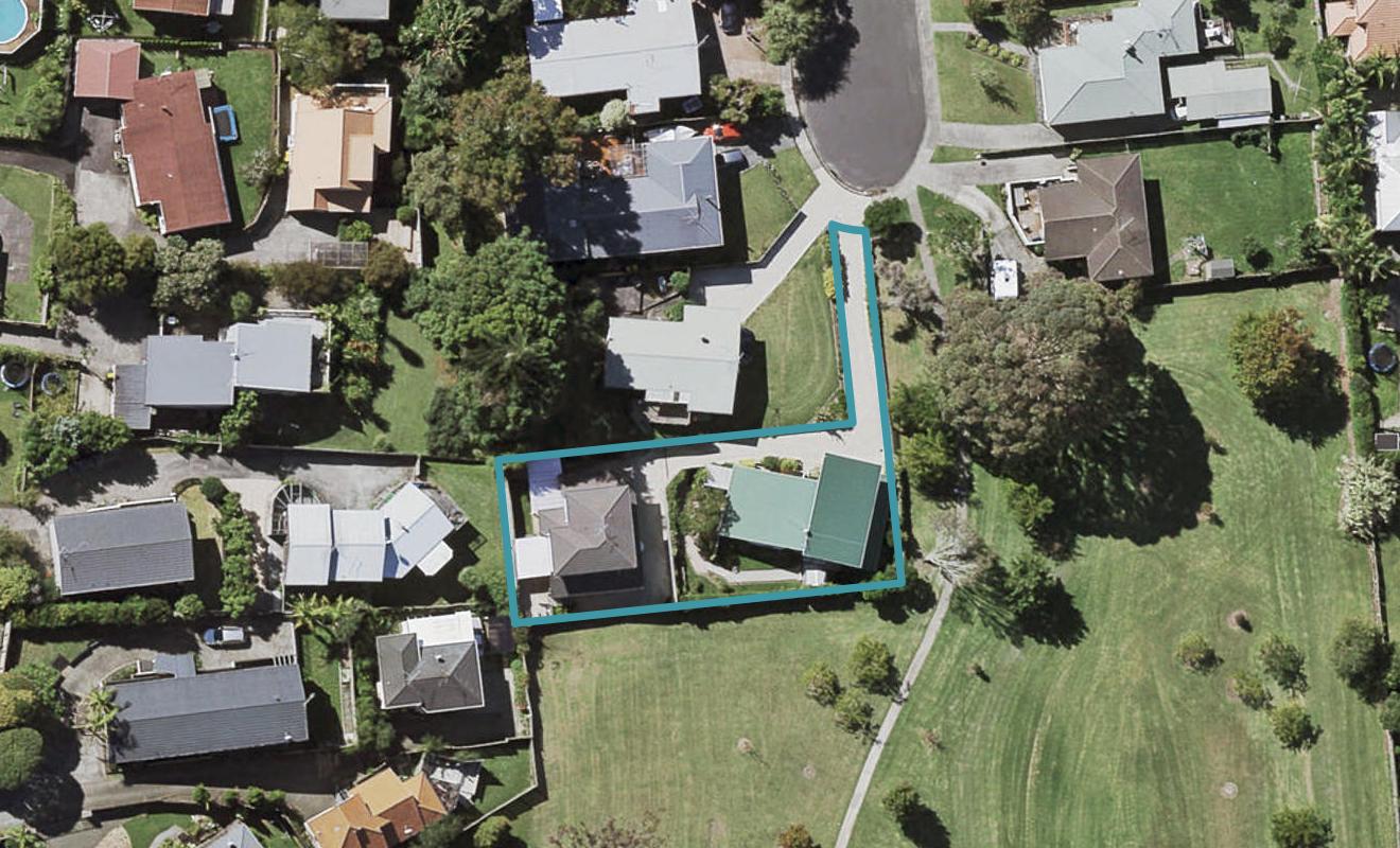 1/25 Keldale Place, Forrest Hill, Auckland - Carousel 1