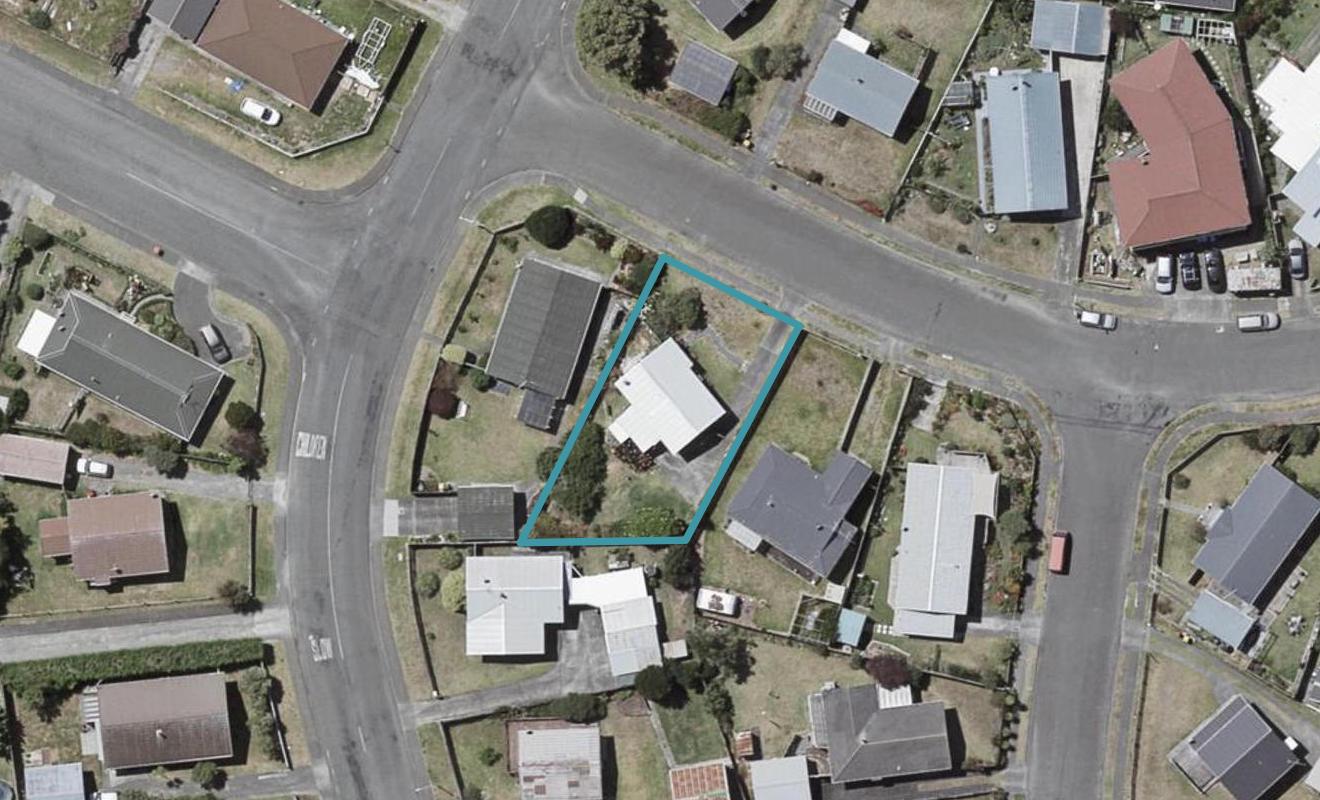 1 Simcox Street, Otaki Beach, Otaki - Carousel 1