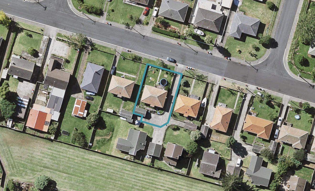 22 Matapan Road, Panmure, Auckland - Carousel 1