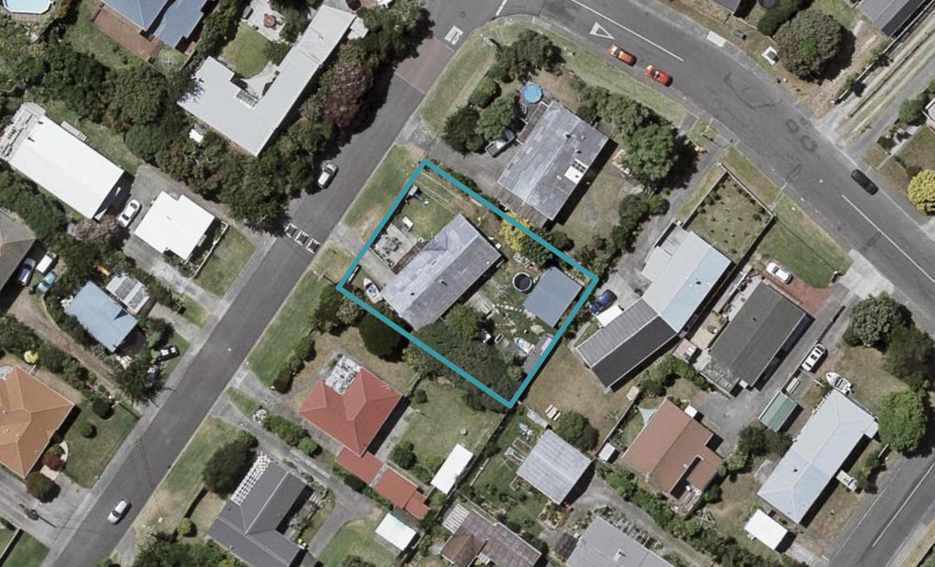 65 Bluegum Road, Paraparaumu Beach, Paraparaumu - Carousel 1