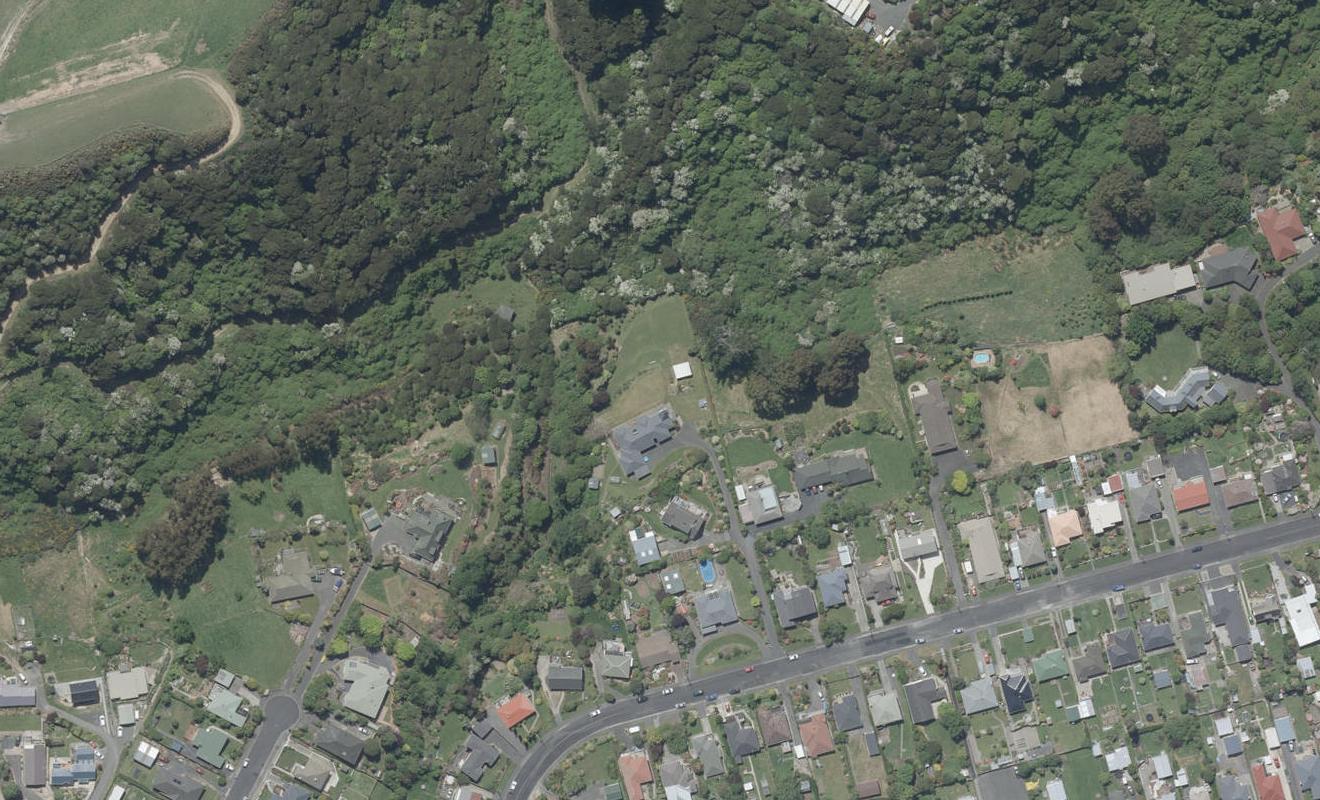 19 Martin Road, Fairfield, Dunedin - Carousel 1