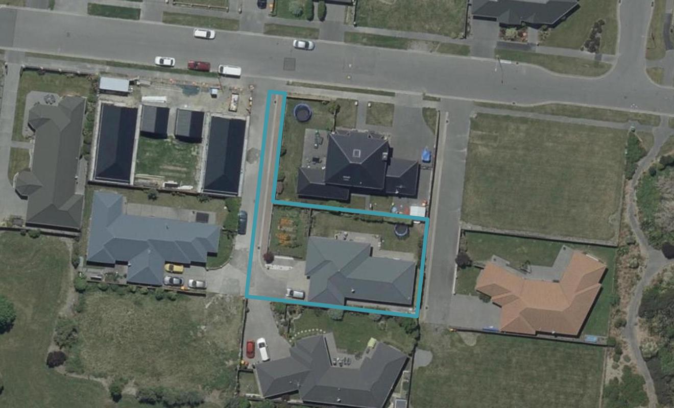 14 Kingsbridge Drive, Burwood, Christchurch - Carousel 1