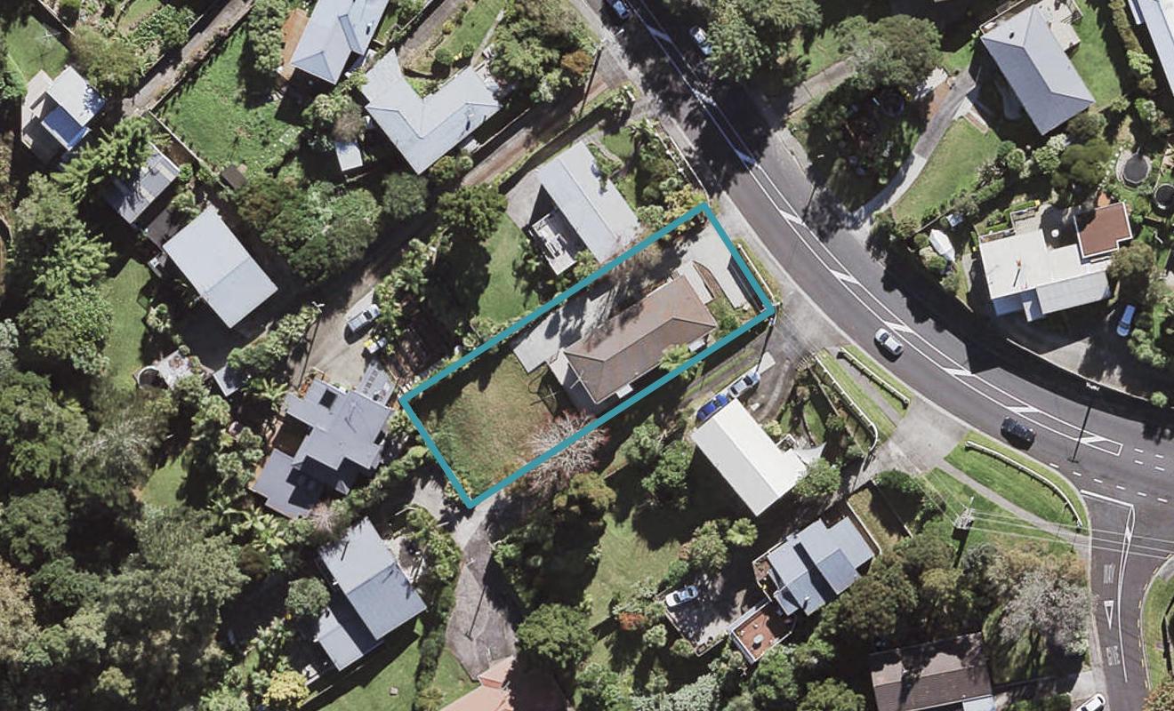 2/127 Eskdale Road, Birkdale, Auckland - Carousel 1