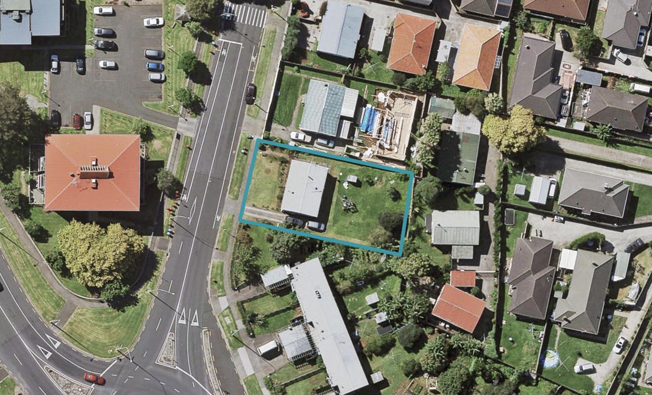 190 Pilkington Road, Point England, Auckland - Carousel 1