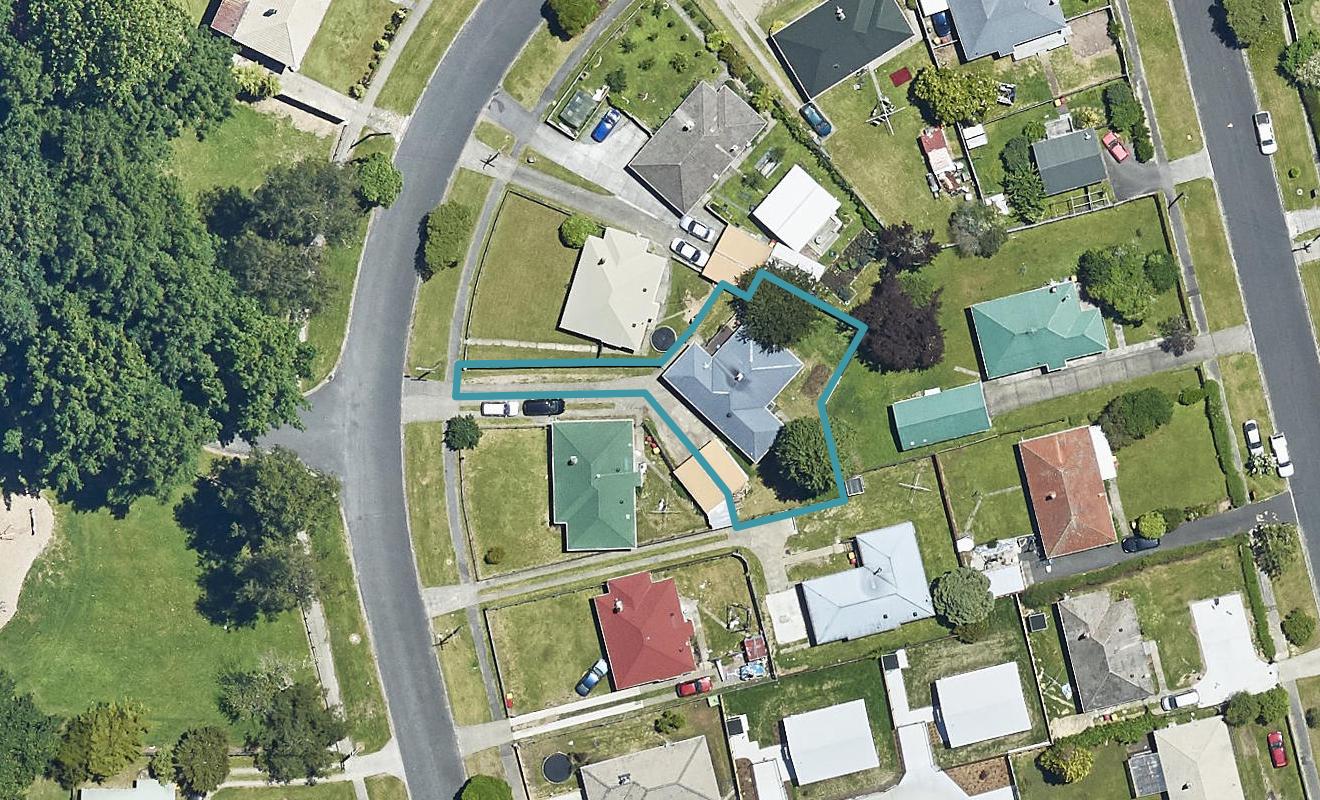 22A Manuka Crescent, Hillcrest, Rotorua - Carousel 1