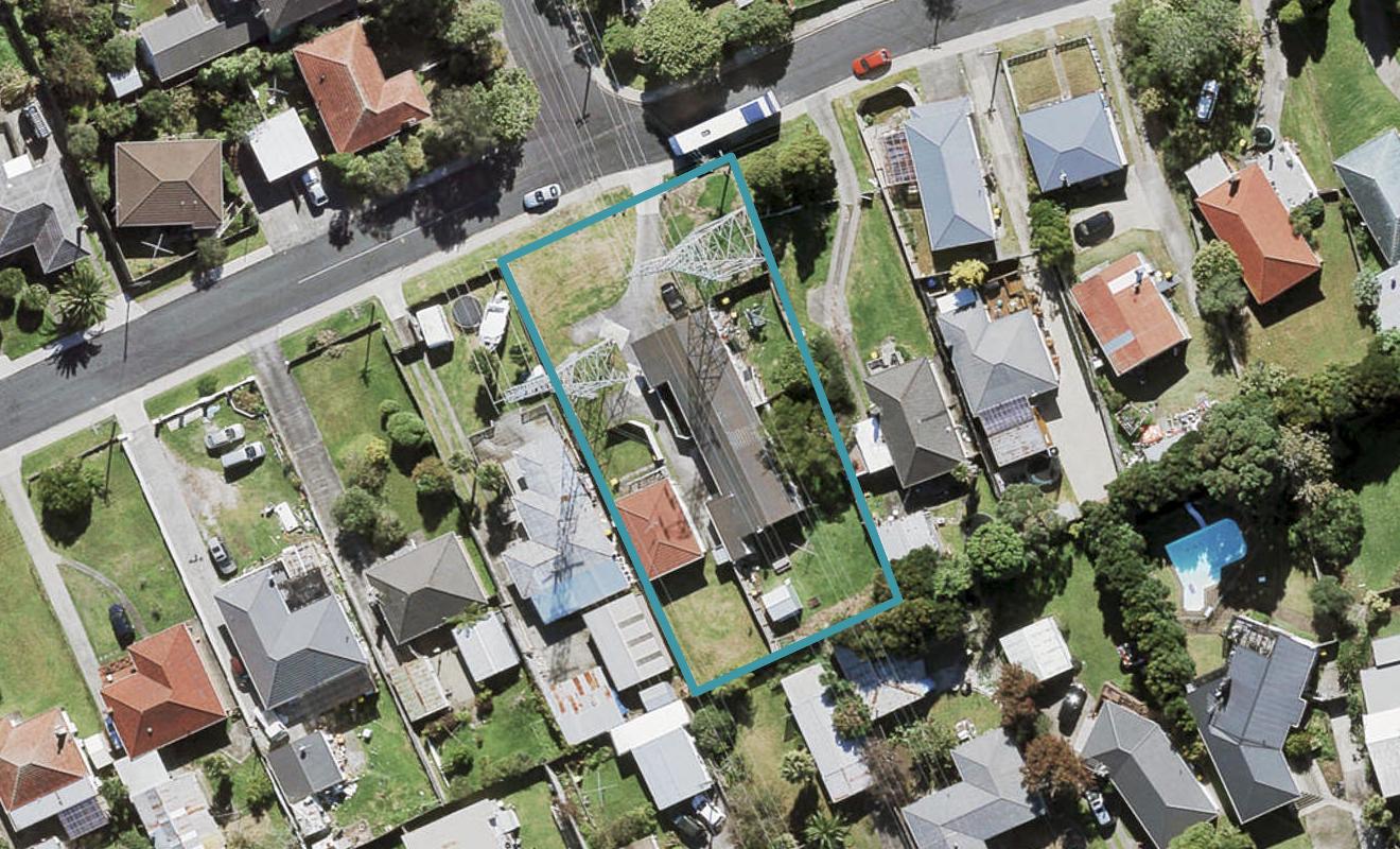 3/13 Paton Avenue, Te Atatu South, Auckland - Carousel 1