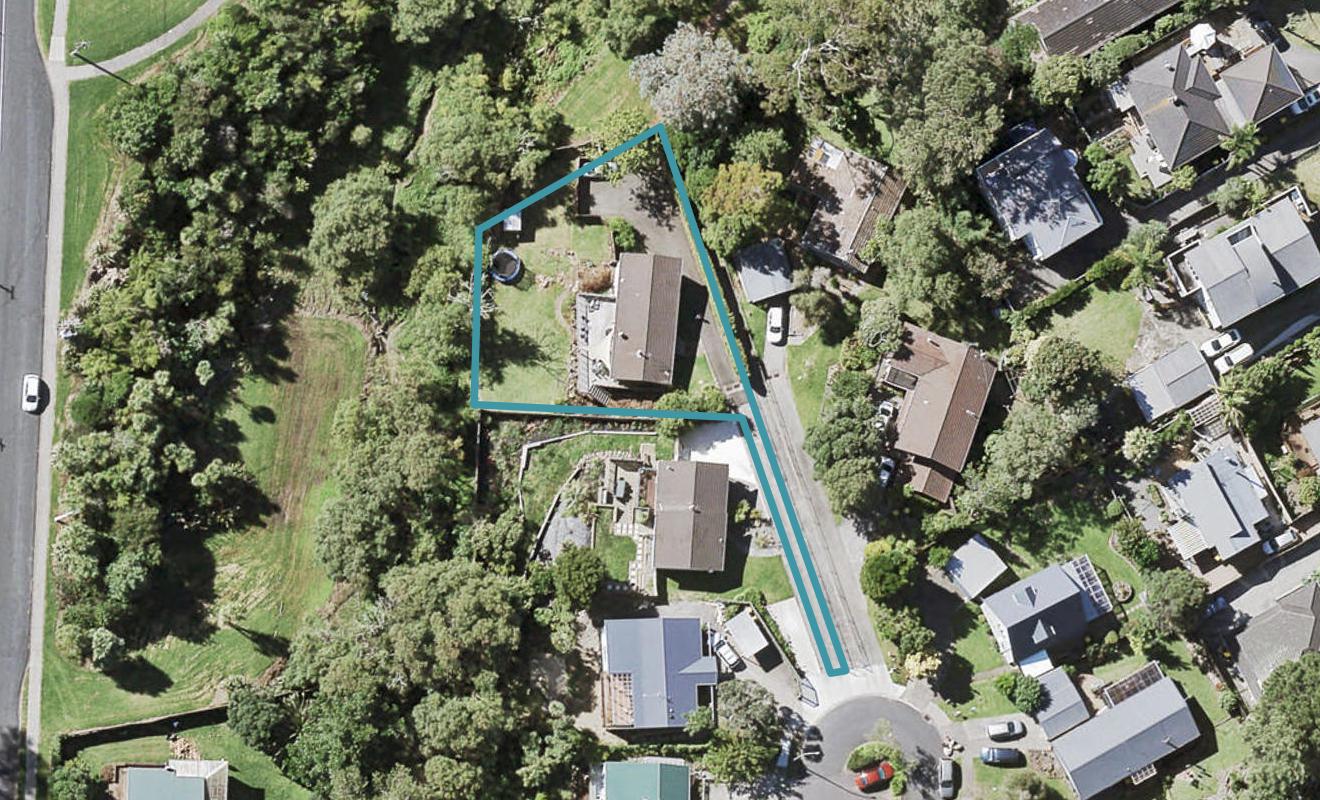 76 Robbies Road, Shelly Park, Auckland - Carousel 1