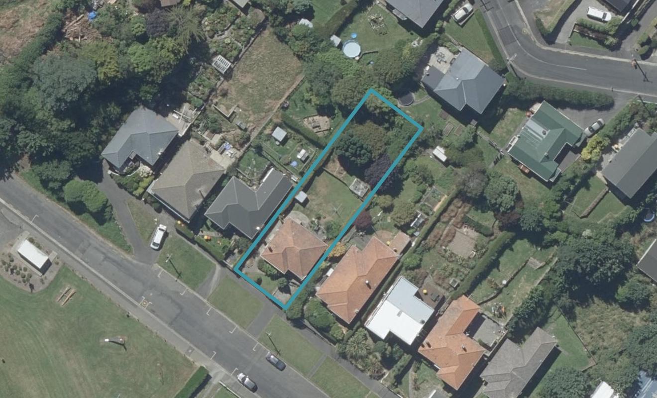 22 Frasers Road, Glenross, Dunedin - Carousel 1