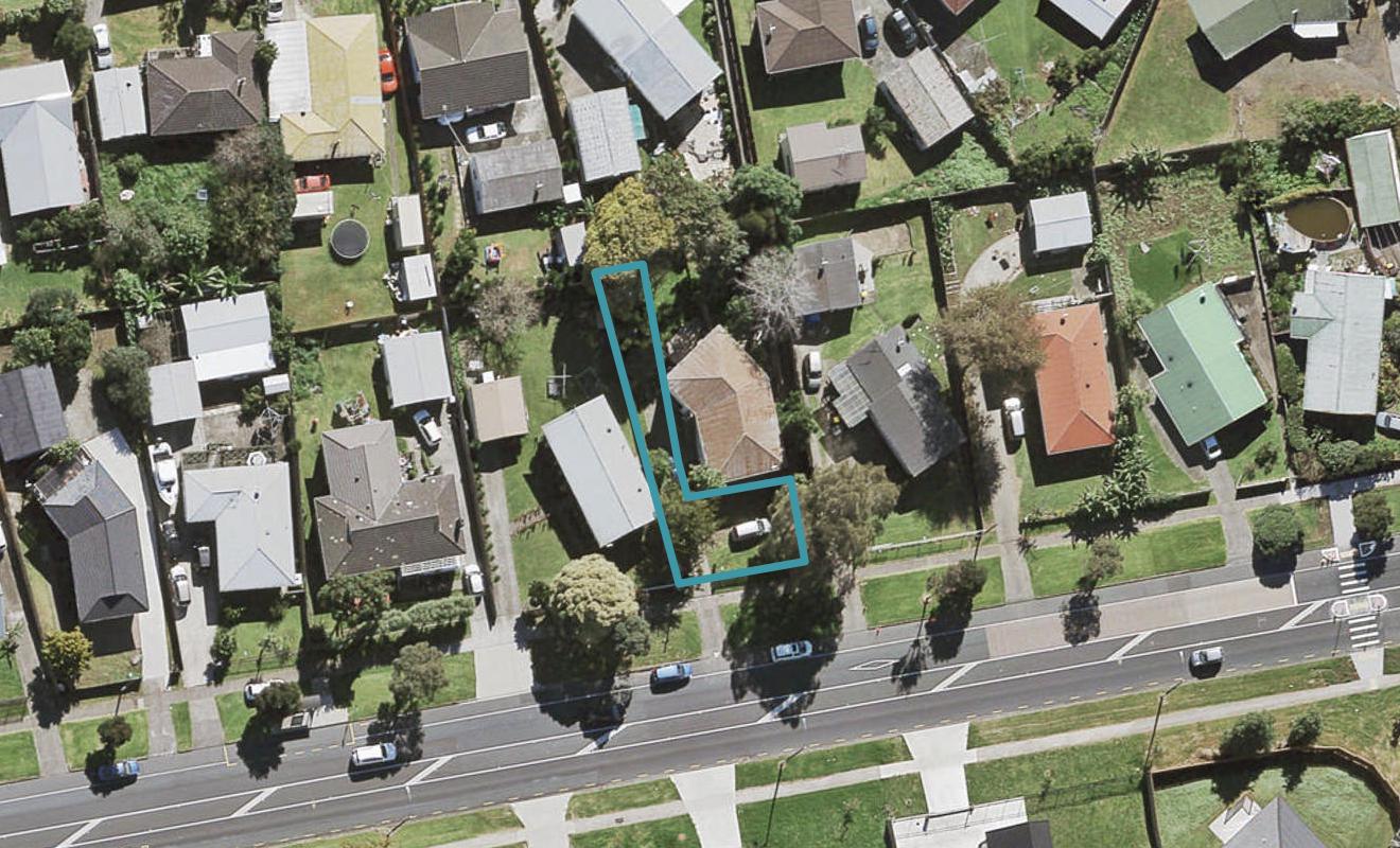 593A Massey Road, Mangere, Auckland - Carousel 1