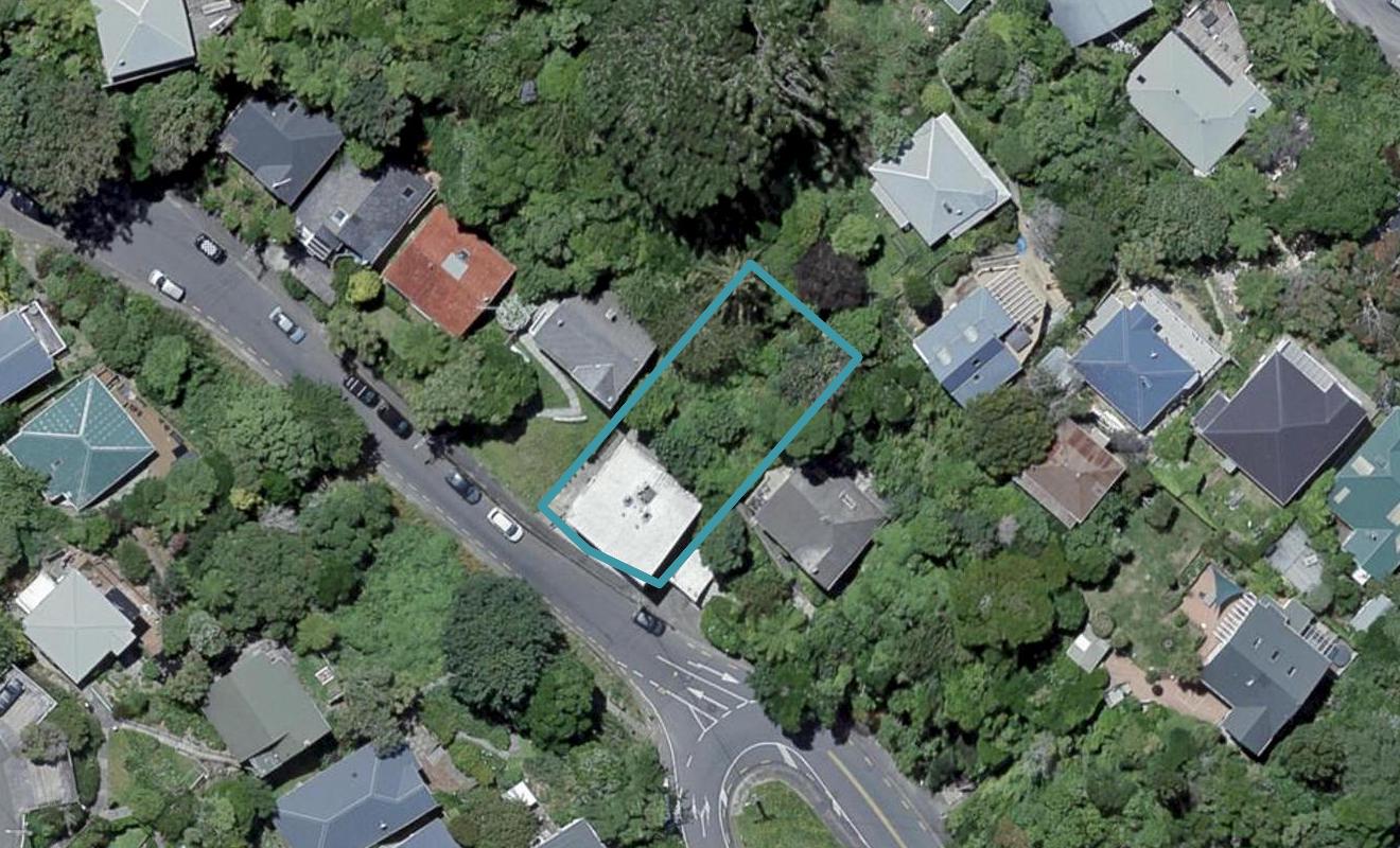 1/8 Governor Road, Northland, Wellington - Carousel 1