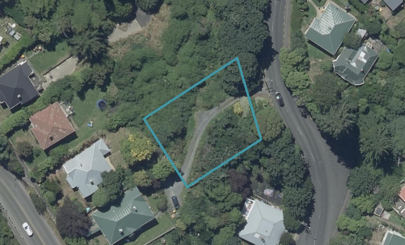 11 Fea Street, Dalmore, Dunedin - Carousel 1