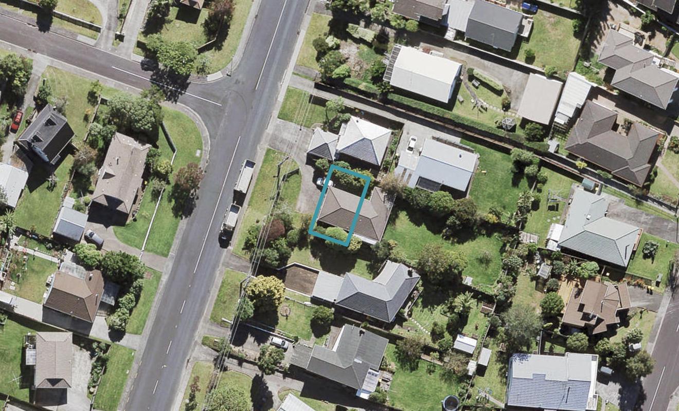 2/43 Moire Road, Massey, Auckland - Carousel 1