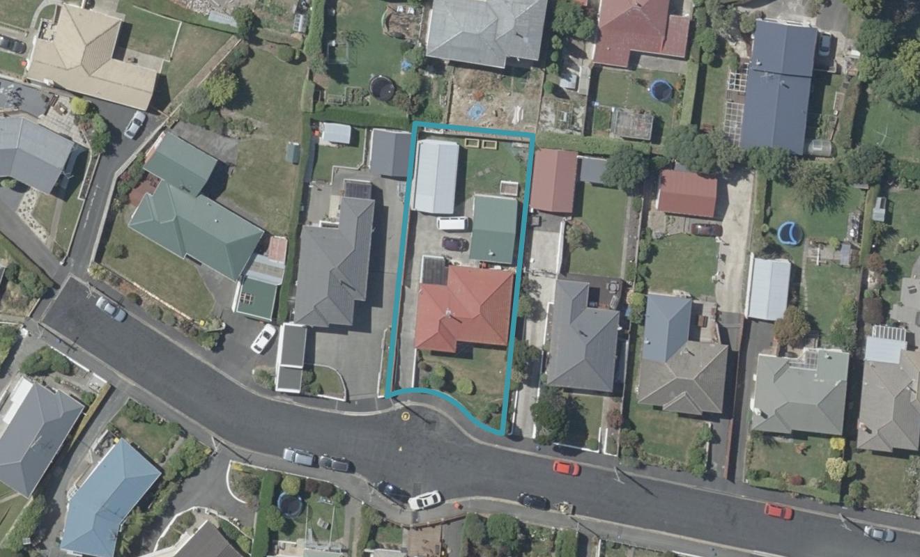 10 Warwick Street, Balaclava, Dunedin - Carousel 1