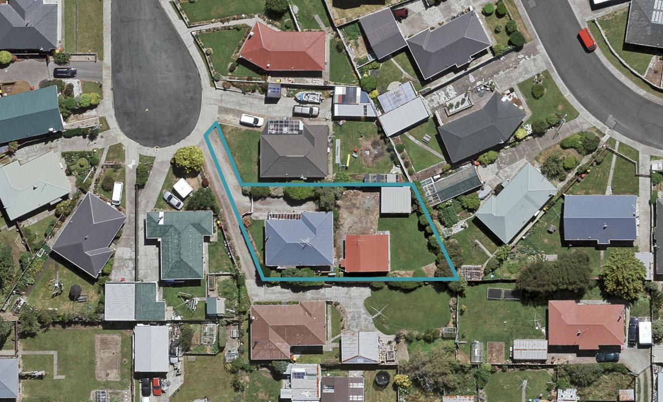24 Dumbarton Place, Strathern, Invercargill - Carousel 1