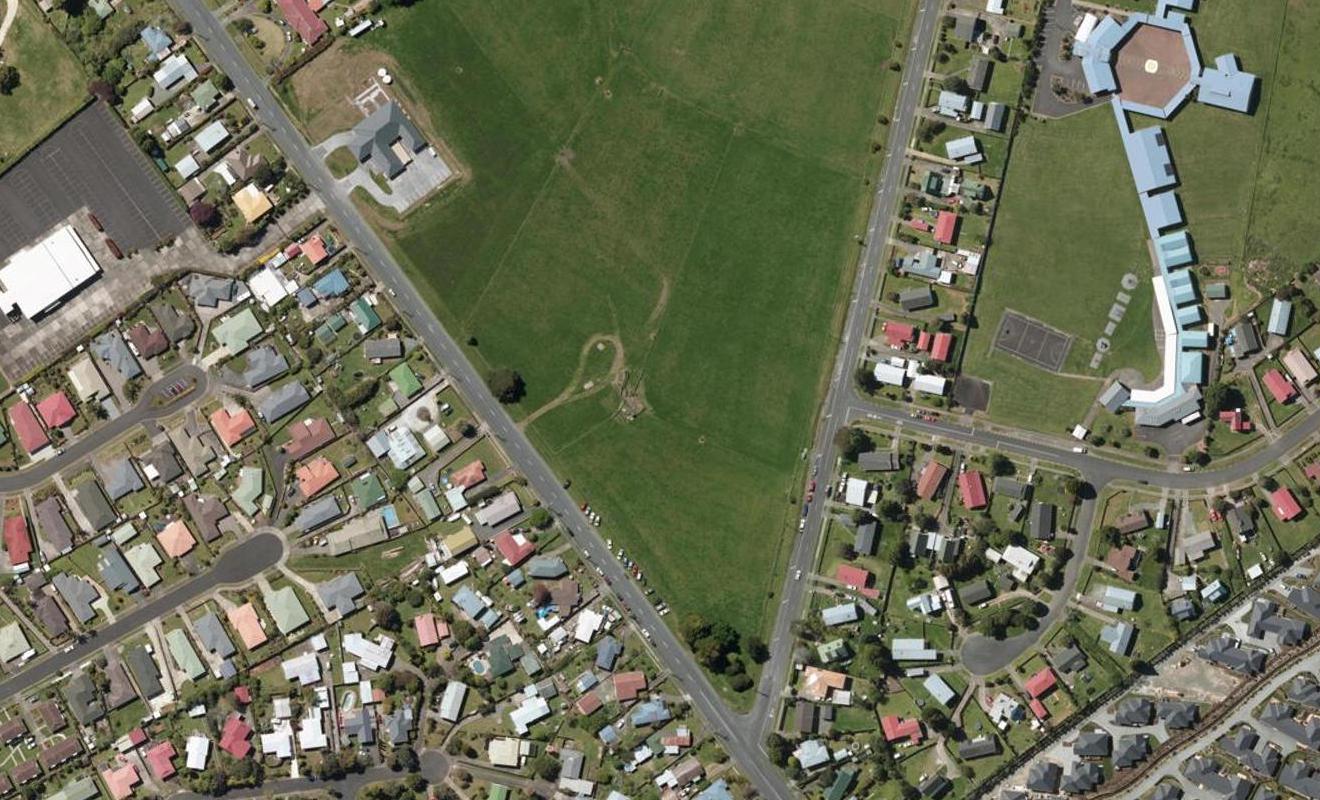 16 Kekewai Place, Tikipunga, Whangarei - Carousel 1