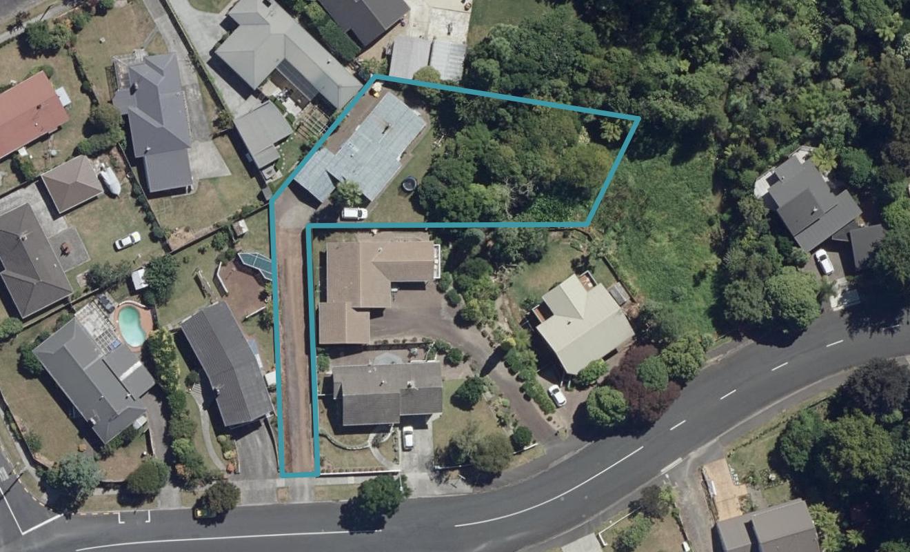 11 Chedworth Avenue, Chedworth, Hamilton - Carousel 1