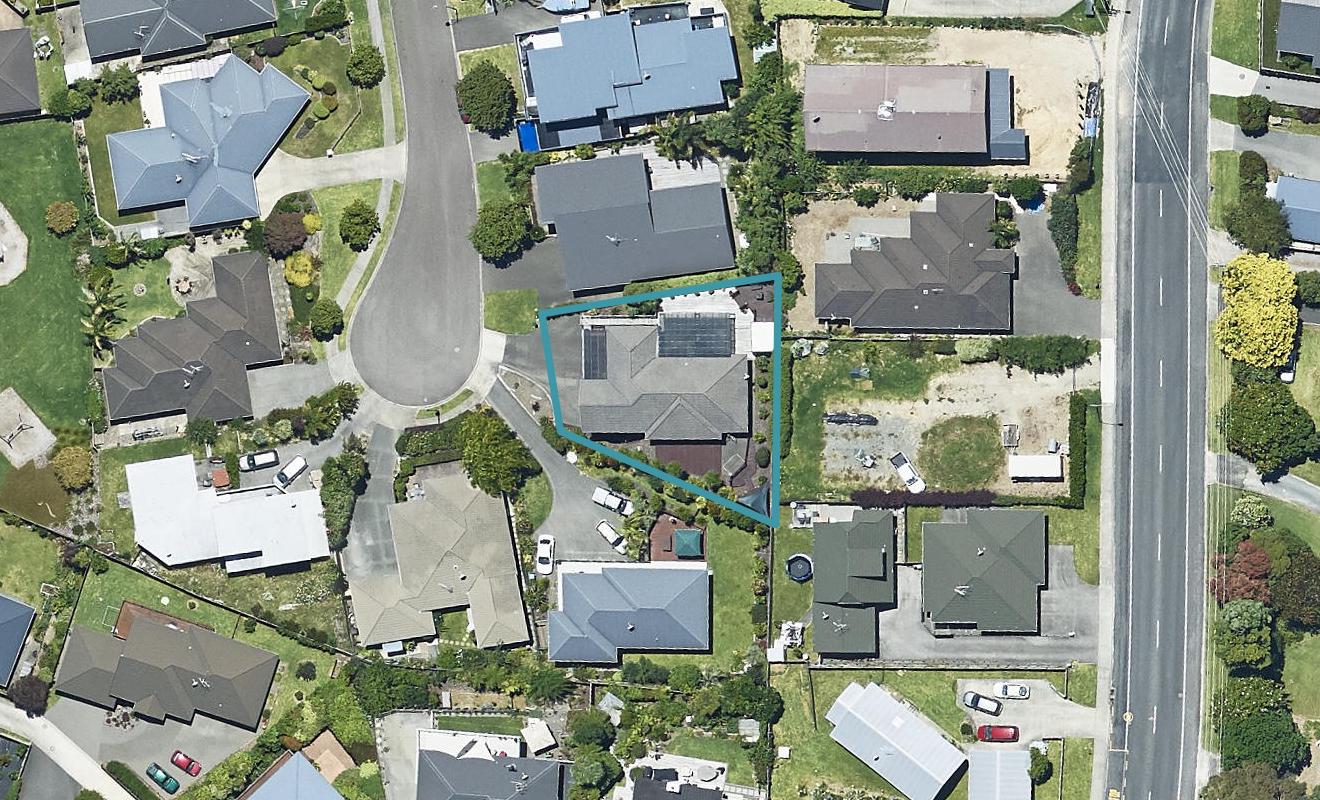 9 Highlander Place, Welcome Bay, Tauranga - Carousel 1