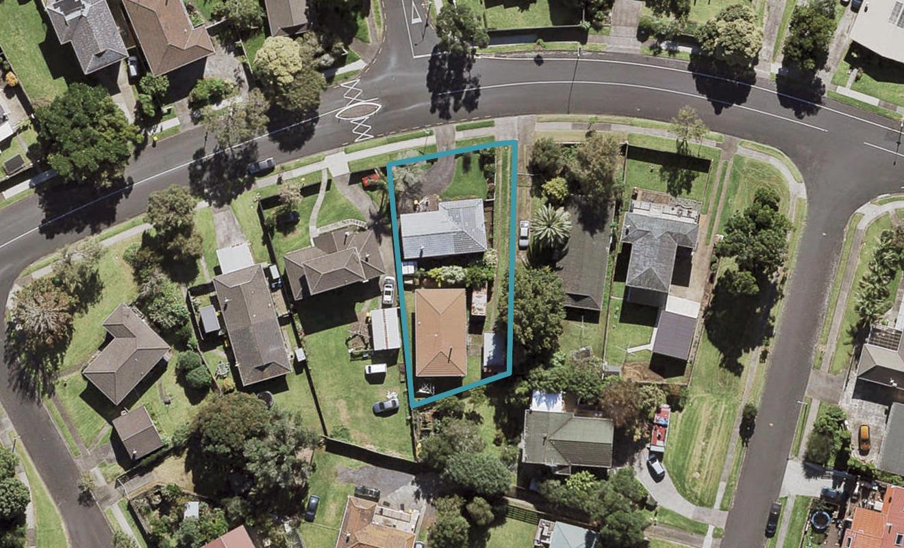 84A Muir Avenue, Mangere Bridge, Auckland - Carousel 1