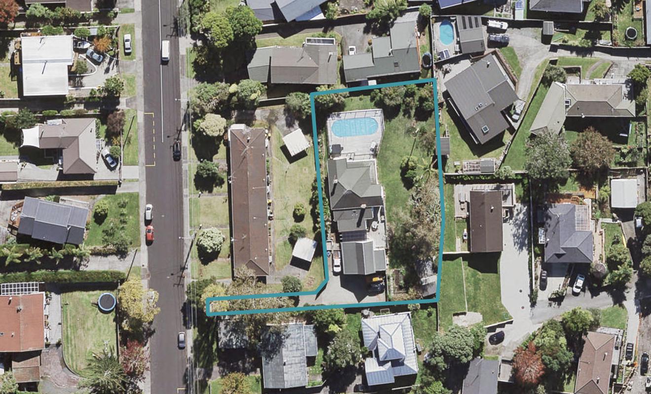 95 Verbena Road, Birkdale, Auckland - Carousel 1