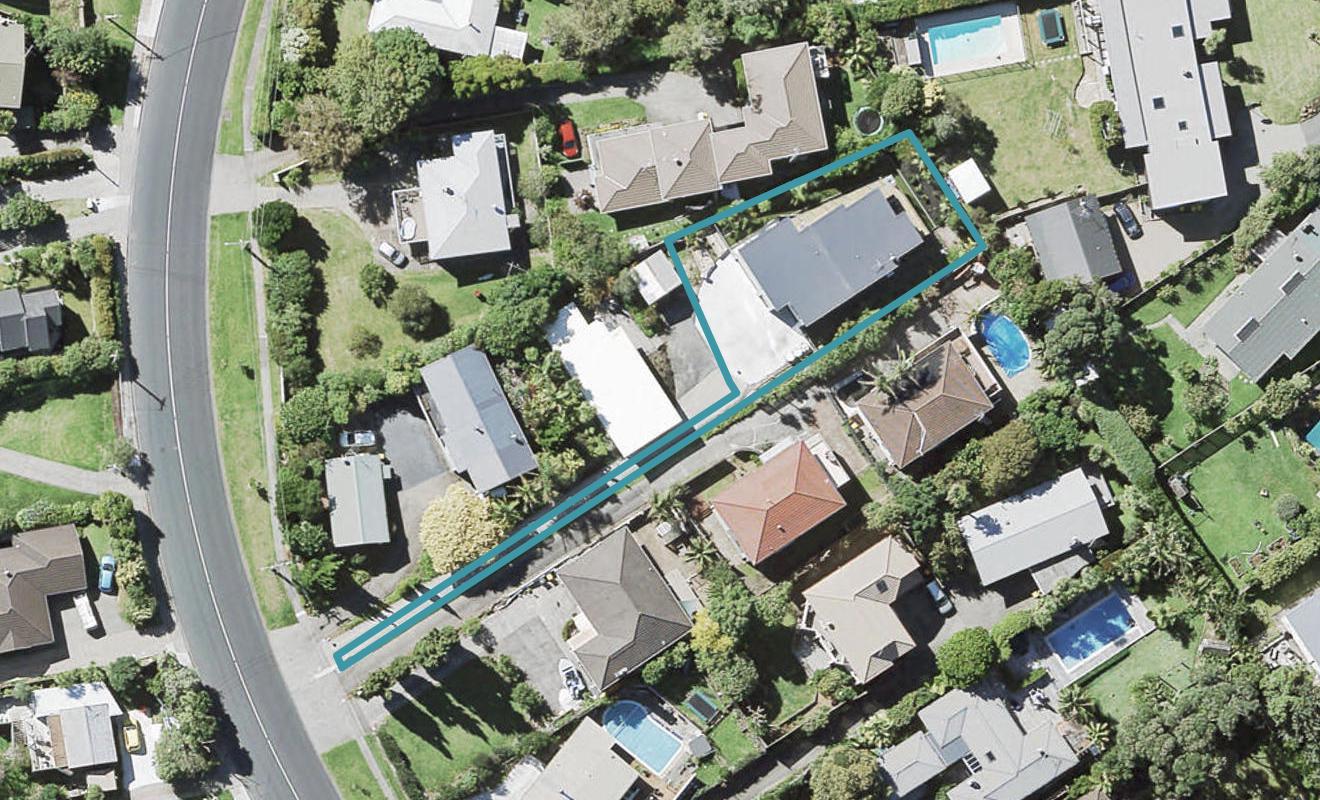 351 Beach Road, Campbells Bay, Auckland - Carousel 1