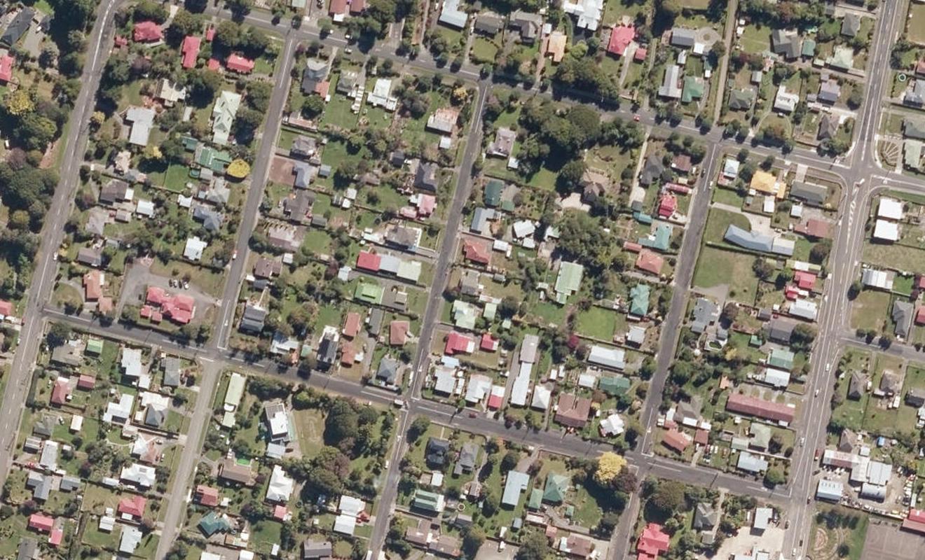 9 Oxford Street, Marton - Carousel 1