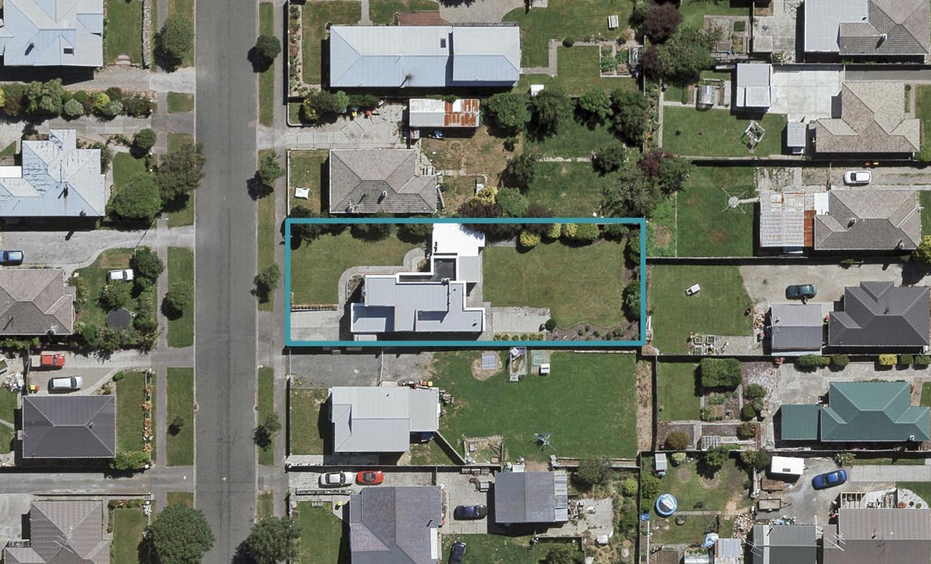 18 Coronation Street, Strathern, Invercargill - Carousel 1