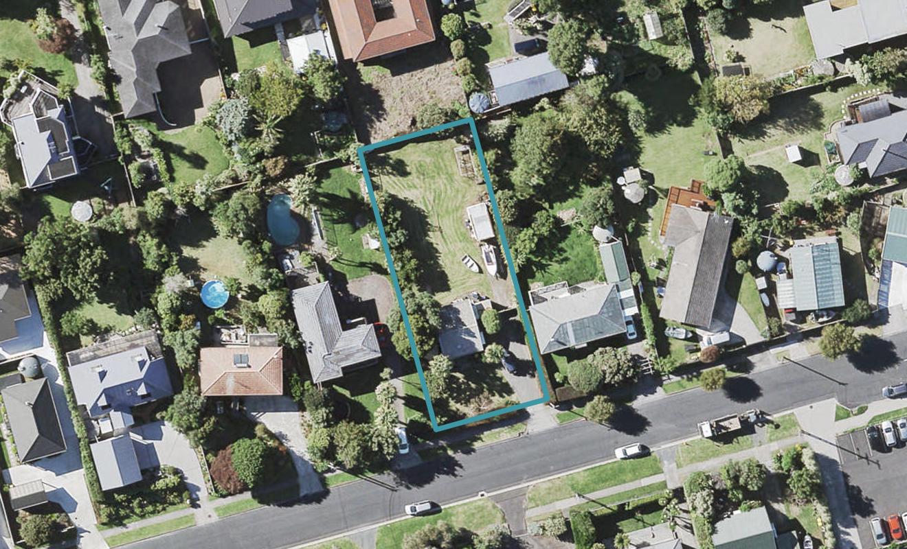 66 Second View Avenue, Beachlands, Auckland - Carousel 1