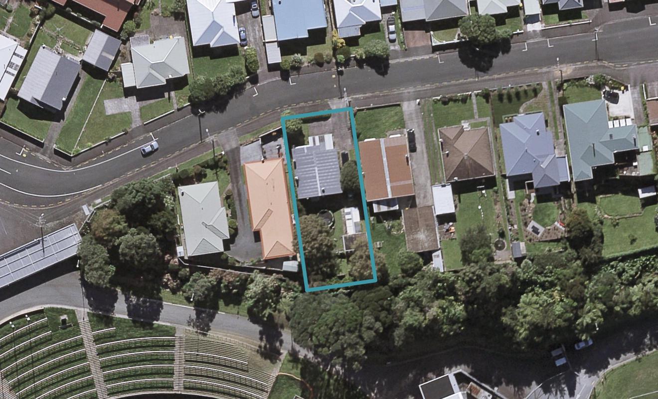 12 Maratahu Street, Westown, New Plymouth - Carousel 1