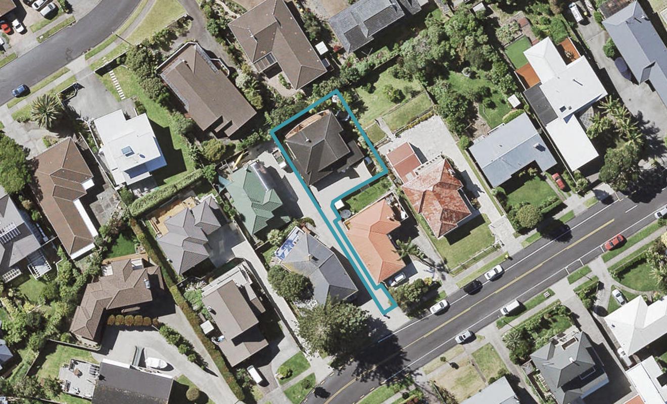 75A Bradbury Road, Botany Downs, Auckland - Carousel 1