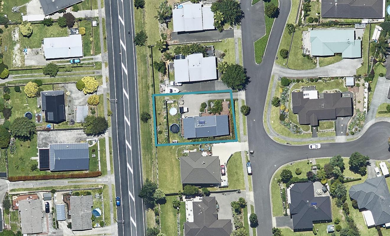 11 Talbot Place, Welcome Bay, Tauranga - Carousel 1