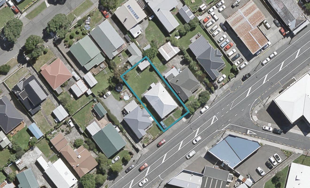 1/81 Victoria Street, Alicetown, Lower Hutt - Carousel 1