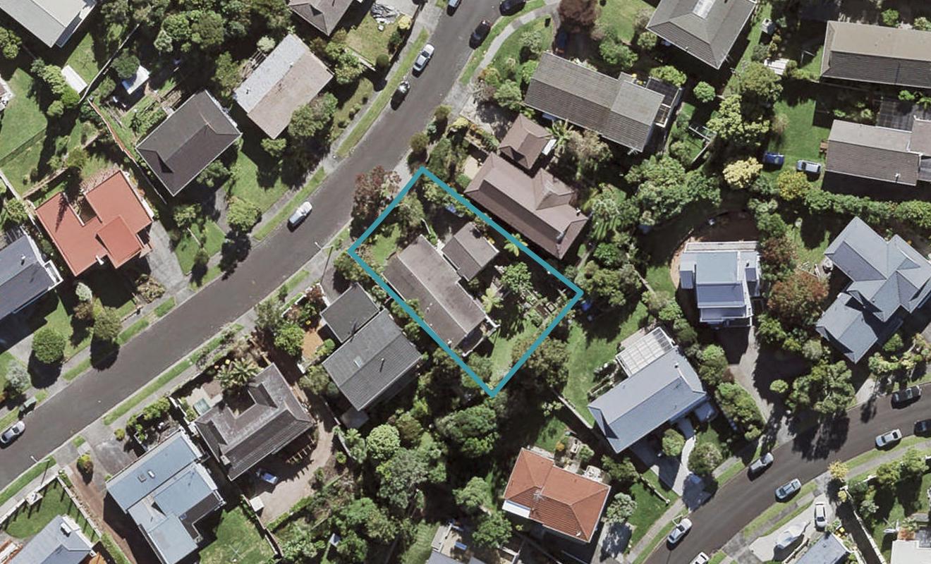 45 Chatswood Grove, Chatswood, Auckland - Carousel 1